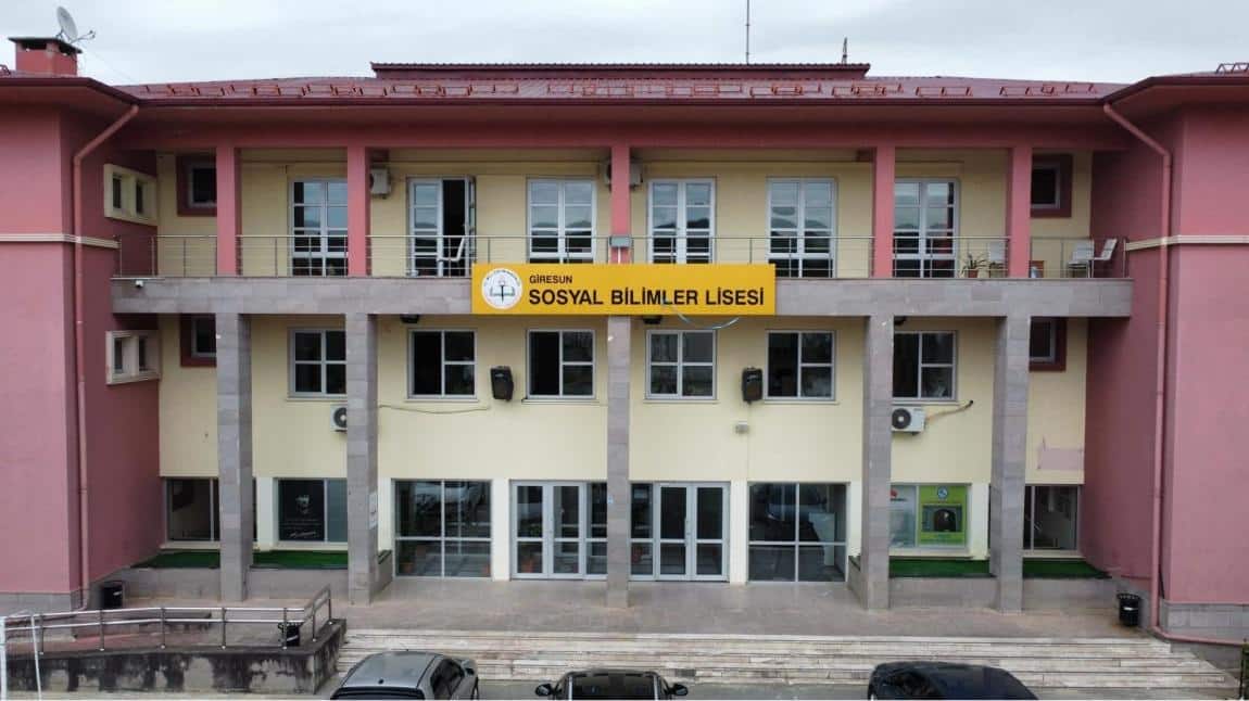 Giresun Sosyal Bilimler Lisesi Fotoğrafı